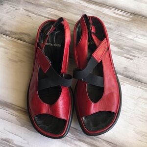 Thierry Rabotin Woman’s Lena Red Leather Walking Shoe. Size 8.5